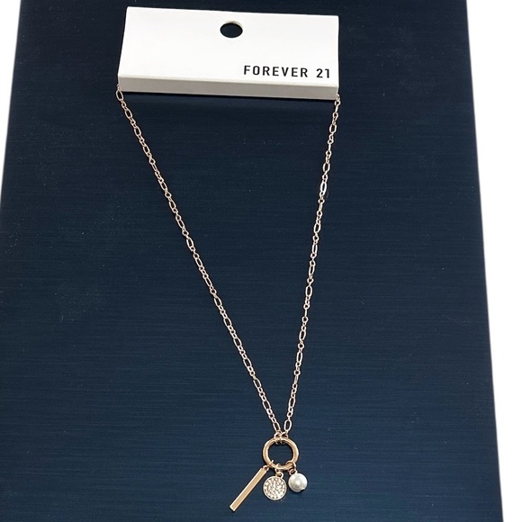 Forever 21 Women's Adjustable Gold-tone Charm Necklace NWT - Picture 2 of 3